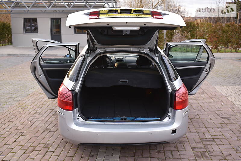 Універсал Peugeot 407 2010 в Луцьку