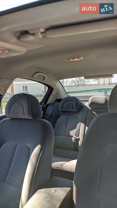 Хетчбек Peugeot 407 2006 в Львові