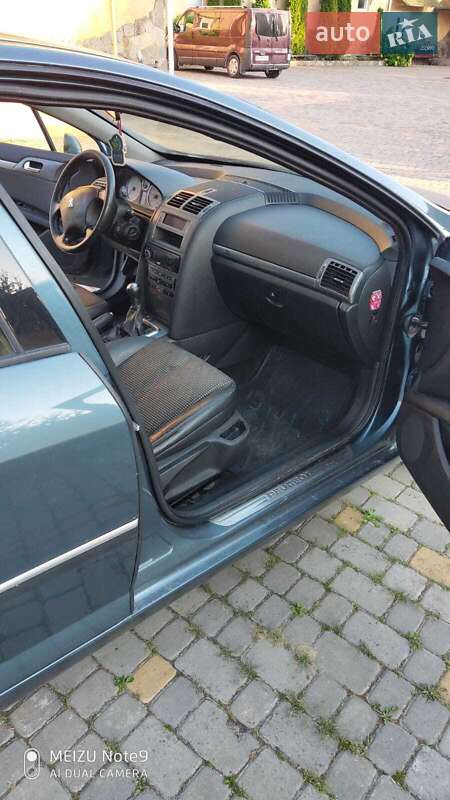 Седан Peugeot 407 2004 в Волочиську