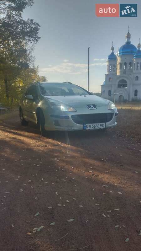 Универсал Peugeot 407 2005 в Коростене