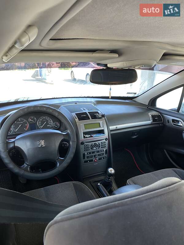 Универсал Peugeot 407 2004 в Вараше