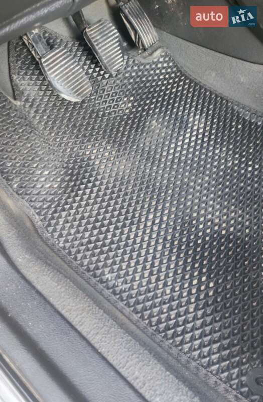 Седан Peugeot 407 2004 в Івано-Франківську