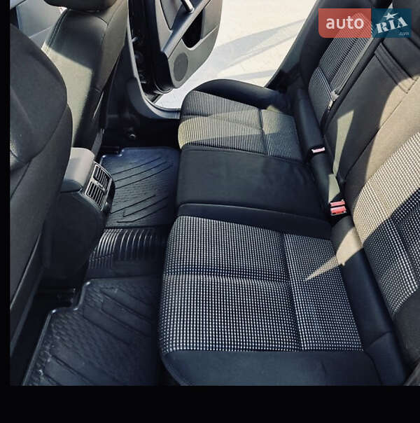 Універсал Peugeot 407 2007 в Бурштині