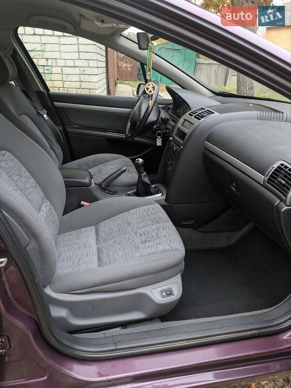 Седан Peugeot 407 2004 в Чернігові