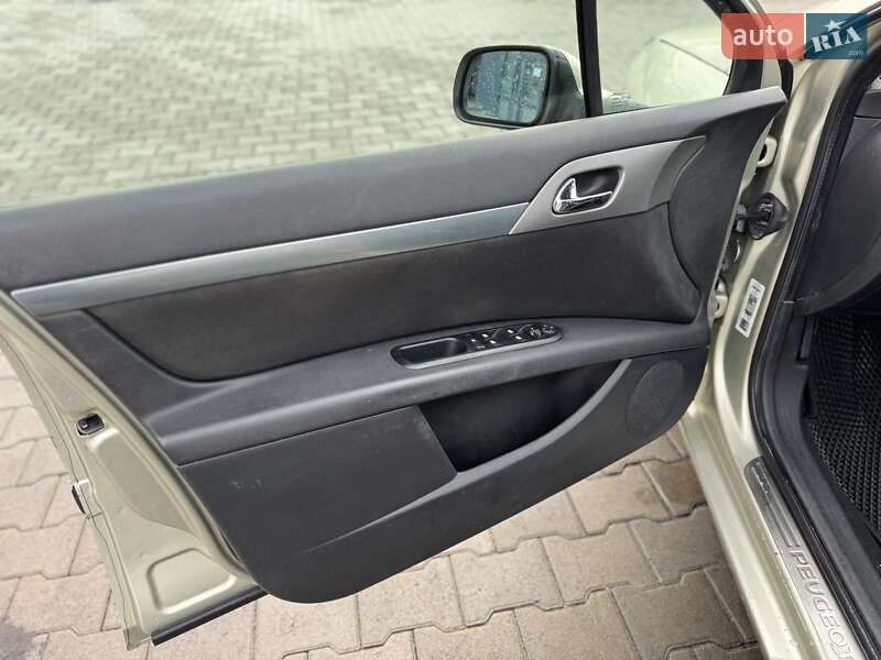 Седан Peugeot 407 2006 в Звягеле