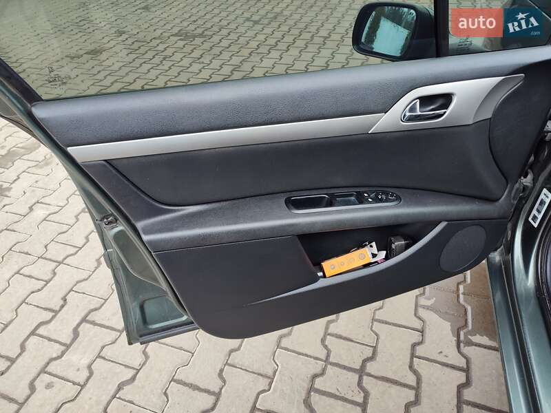 Универсал Peugeot 407 2008 в Хмельнике фото 8 Универсал Peugeot 407 2008 в Хмельнике