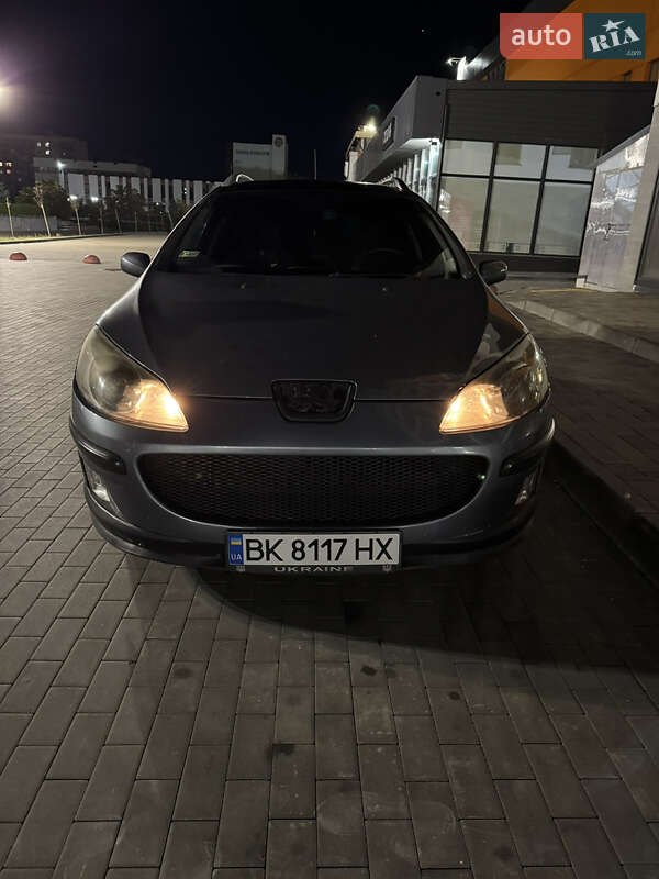 Универсал Peugeot 407 2004 в Вараше