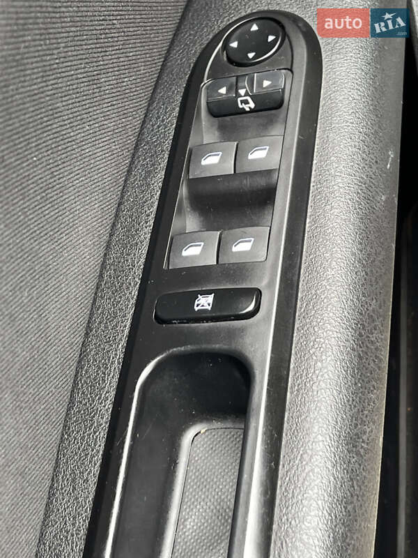 Седан Peugeot 407 2010 в Трускавці