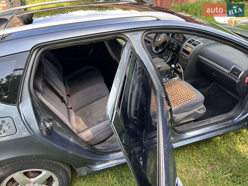 Универсал Peugeot 407 2005 в Бышеве
