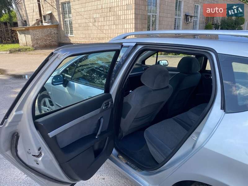 Універсал Peugeot 407 2005 в Чернігові