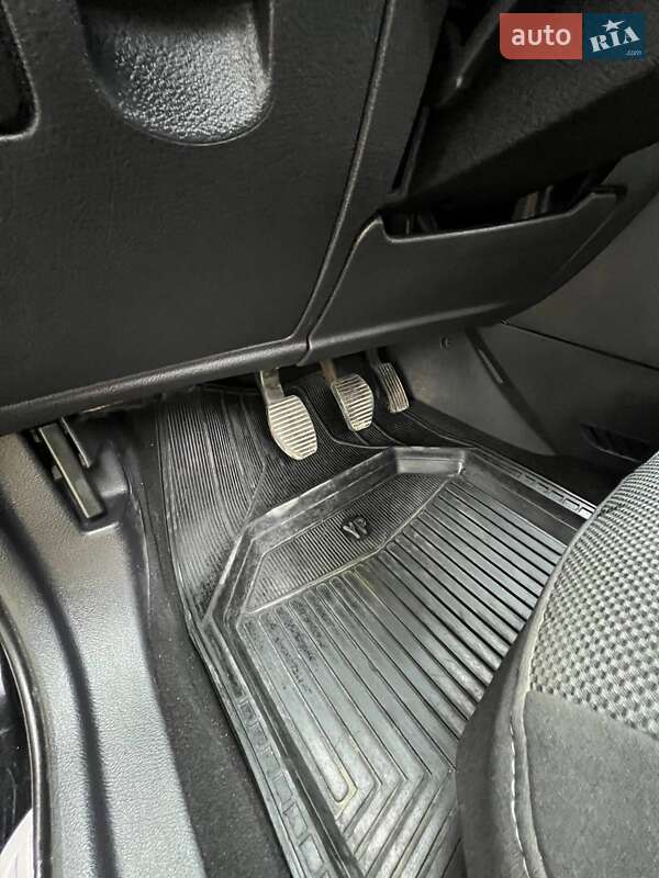 Універсал Peugeot 407 2008 в Городенці