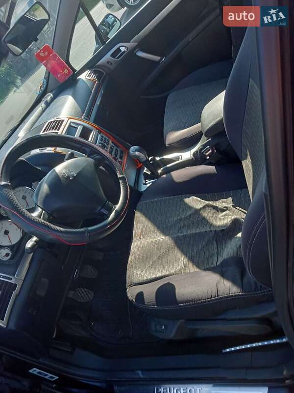 Седан Peugeot 407 2008 в Рівному