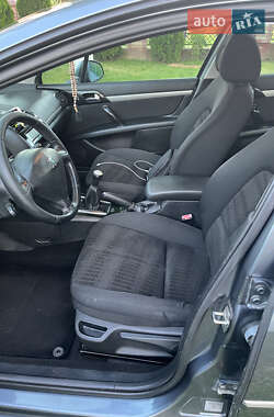 Седан Peugeot 407 2010 в  фото 16 Седан Peugeot 407 2010 в