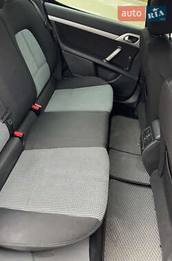 Седан Peugeot 407 2008 в 