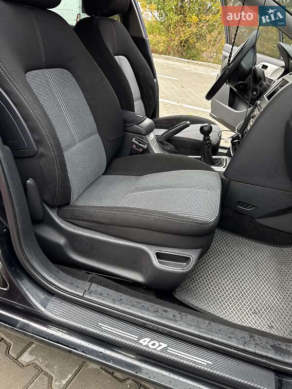 Седан Peugeot 407 2008 в Киеве