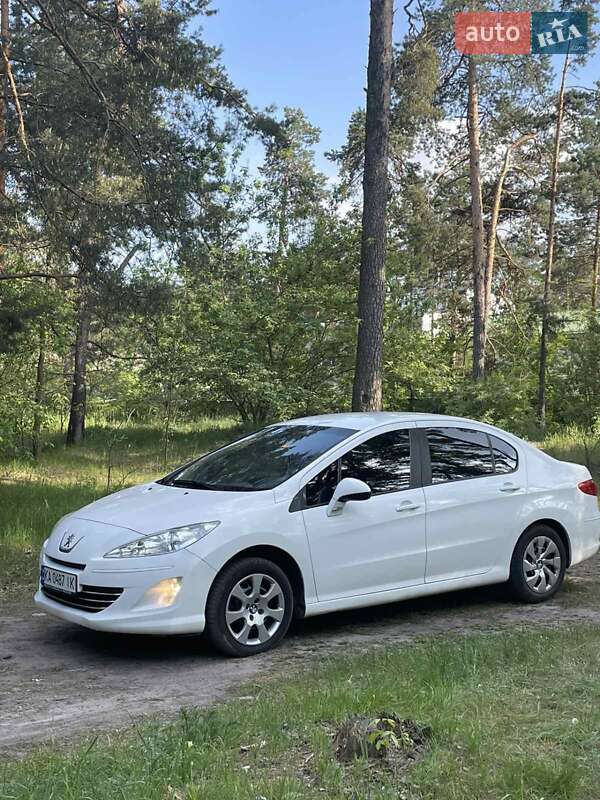 Седан Peugeot 408 2013 в Києві