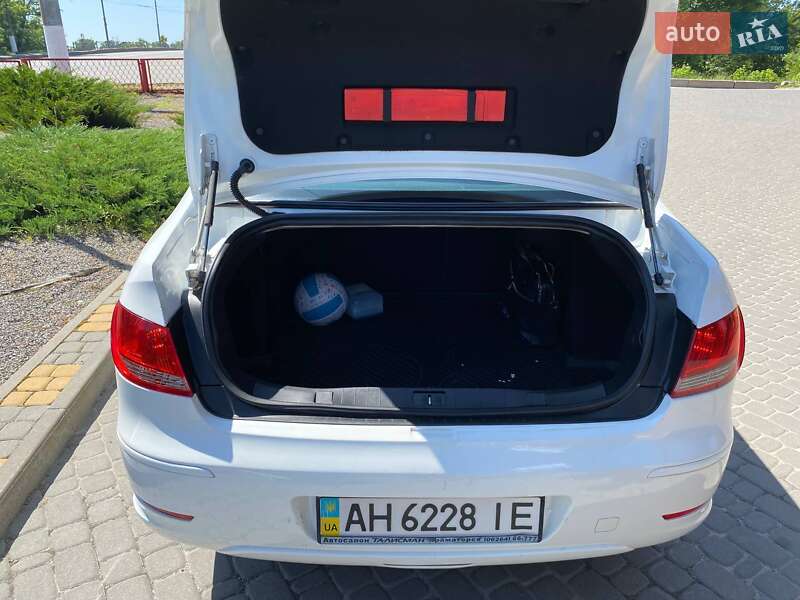 Седан Peugeot 408 2013 в Харкові