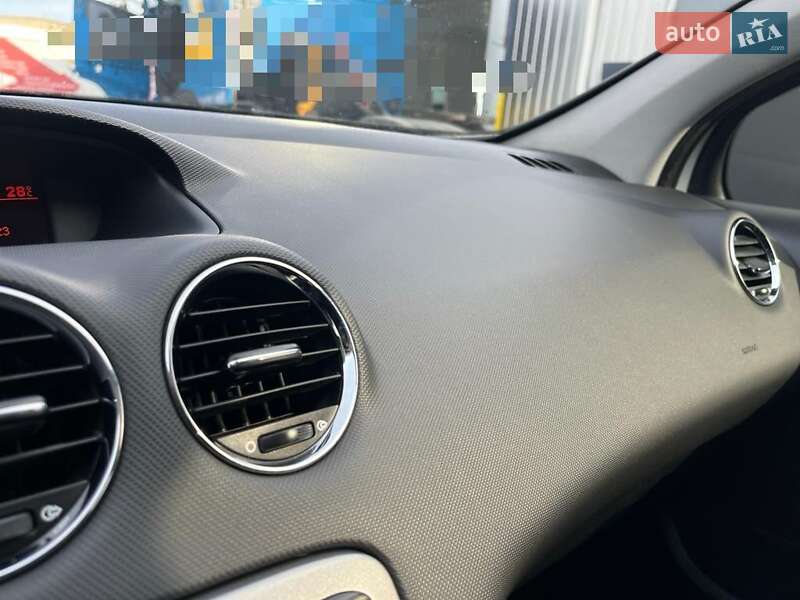 Седан Peugeot 408 2013 в Херсоне