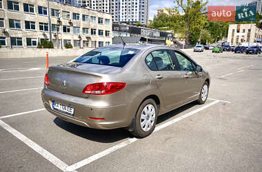 Седан Peugeot 408 2012 в 