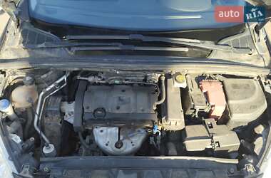 Седан Peugeot 408 2013 в Бурыни