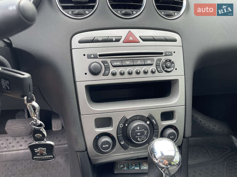 Седан Peugeot 408 2012 в Кропивницькому