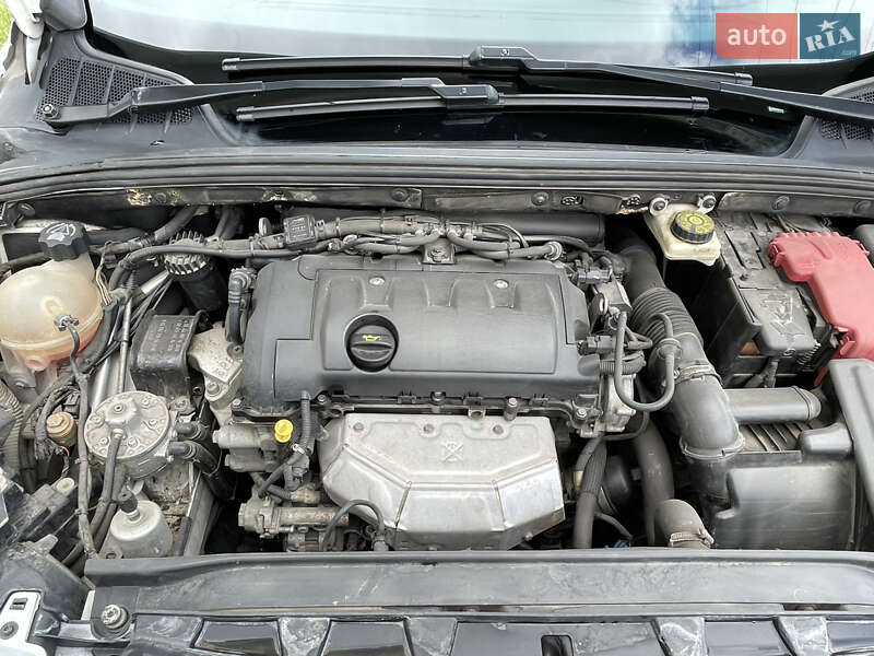 Седан Peugeot 408 2012 в Кропивницькому