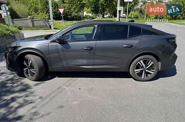 Лифтбек Peugeot 408 2023 в 