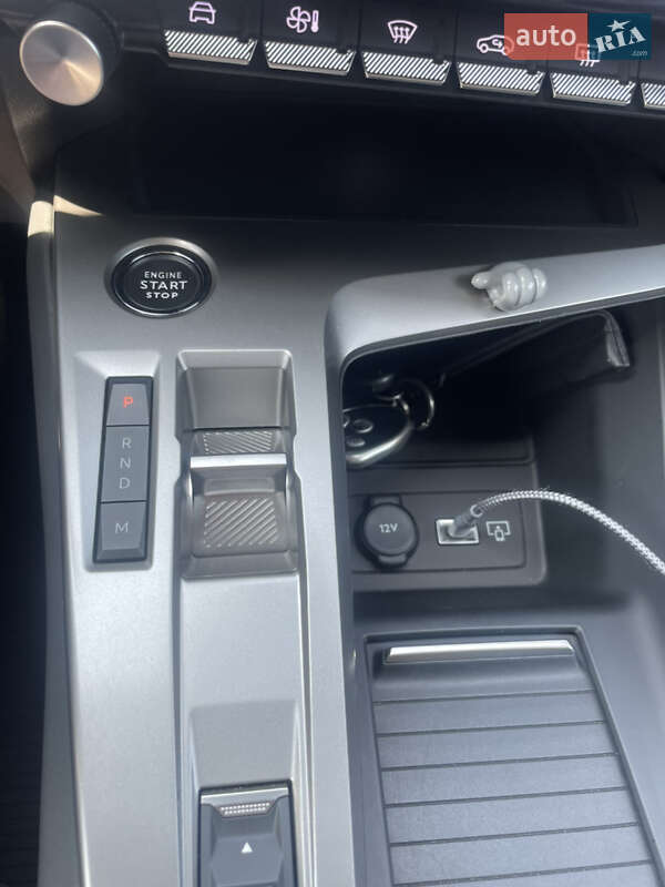 Ліфтбек Peugeot 408 2023 в Вінниці