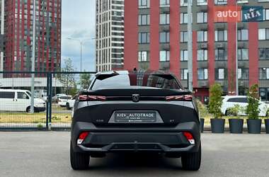 Лифтбек Peugeot 408 2023 в 