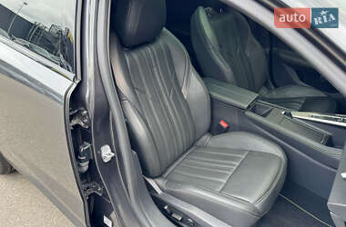 Лифтбек Peugeot 408 2023 в 