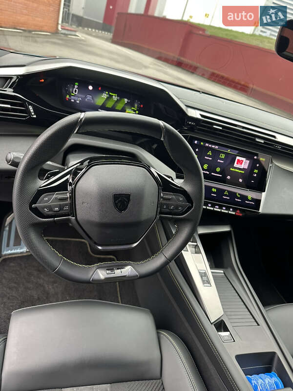 Лифтбек Peugeot 408 2023 в Киеве