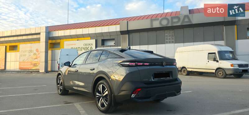 Лифтбек Peugeot 408 2023 в Львове