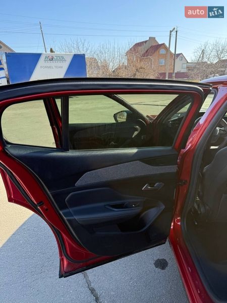 Лифтбек Peugeot 408 2023 в Умани