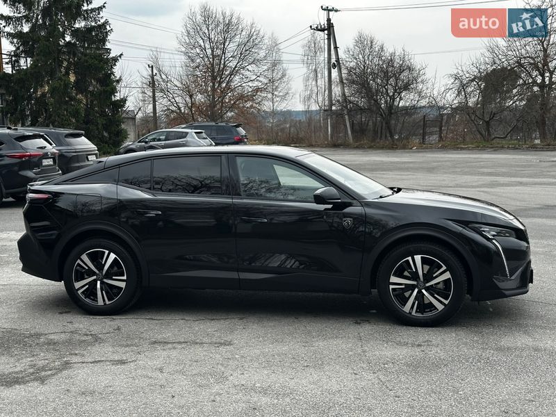 Лифтбек Peugeot 408 2023 в Киеве