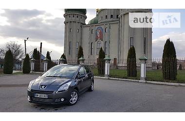 Универсал Peugeot 5008 2011 в Дубно