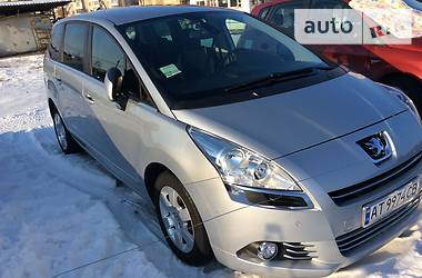 Универсал Peugeot 5008 2011 в Ивано-Франковске