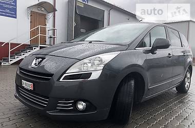 Мінівен Peugeot 5008 2011 в Стрию