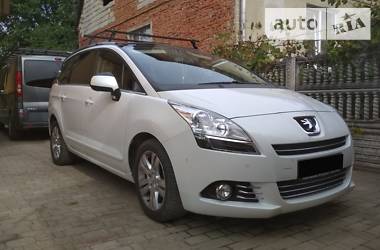 Минивэн Peugeot 5008 2013 в Стрые