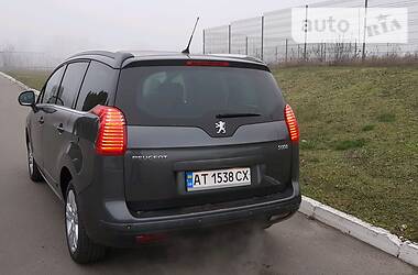 Минивэн Peugeot 5008 2012 в Полтаве