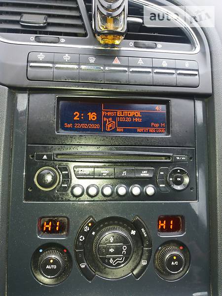 Мінівен Peugeot 5008 2011 в Мелітополі