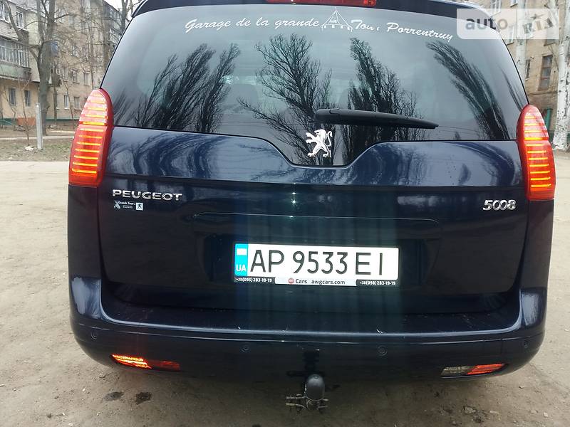 Мінівен Peugeot 5008 2011 в Мелітополі