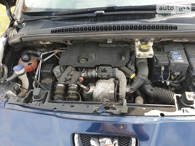 Мінівен Peugeot 5008 2010 в Снятині