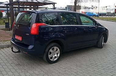 Мінівен Peugeot 5008 2010 в 
