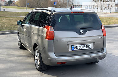 Минивэн Peugeot 5008 2011 в Виннице