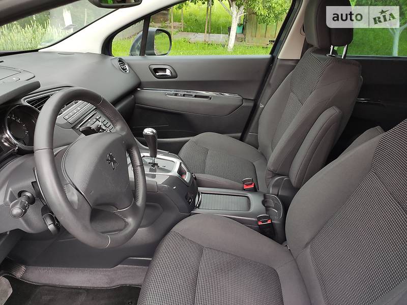 Минивэн Peugeot 5008 2013 в Казатине