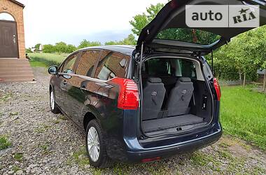 Мінівен Peugeot 5008 2013 в 