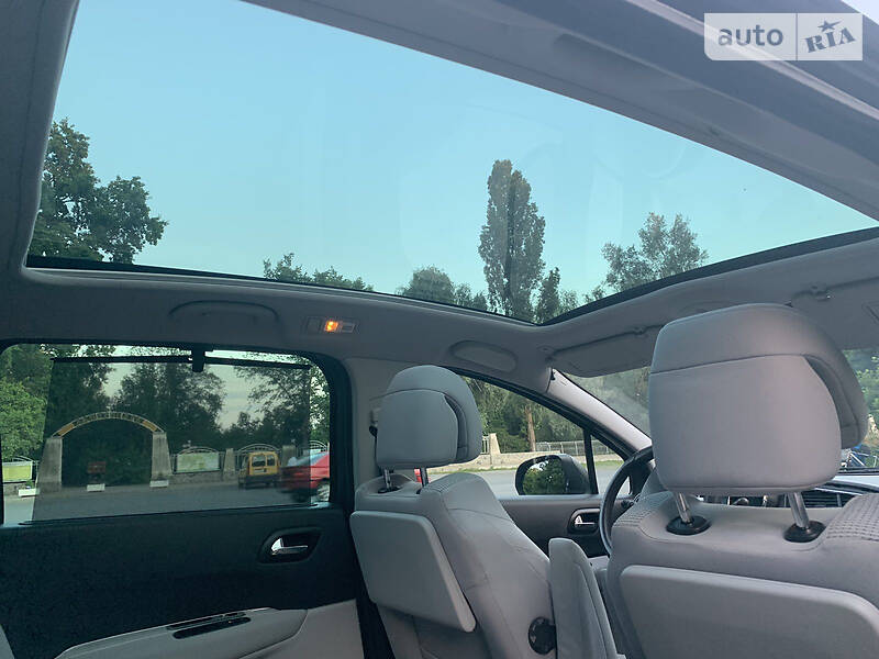 Універсал Peugeot 5008 2010 в Полтаві