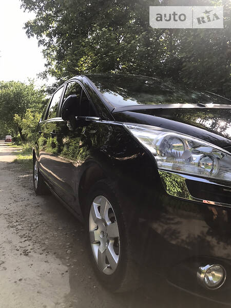 Мікровен Peugeot 5008 2010 в Івано-Франківську