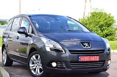 Минивэн Peugeot 5008 2011 в Ровно