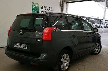 Минивэн Peugeot 5008 2015 в Луцке